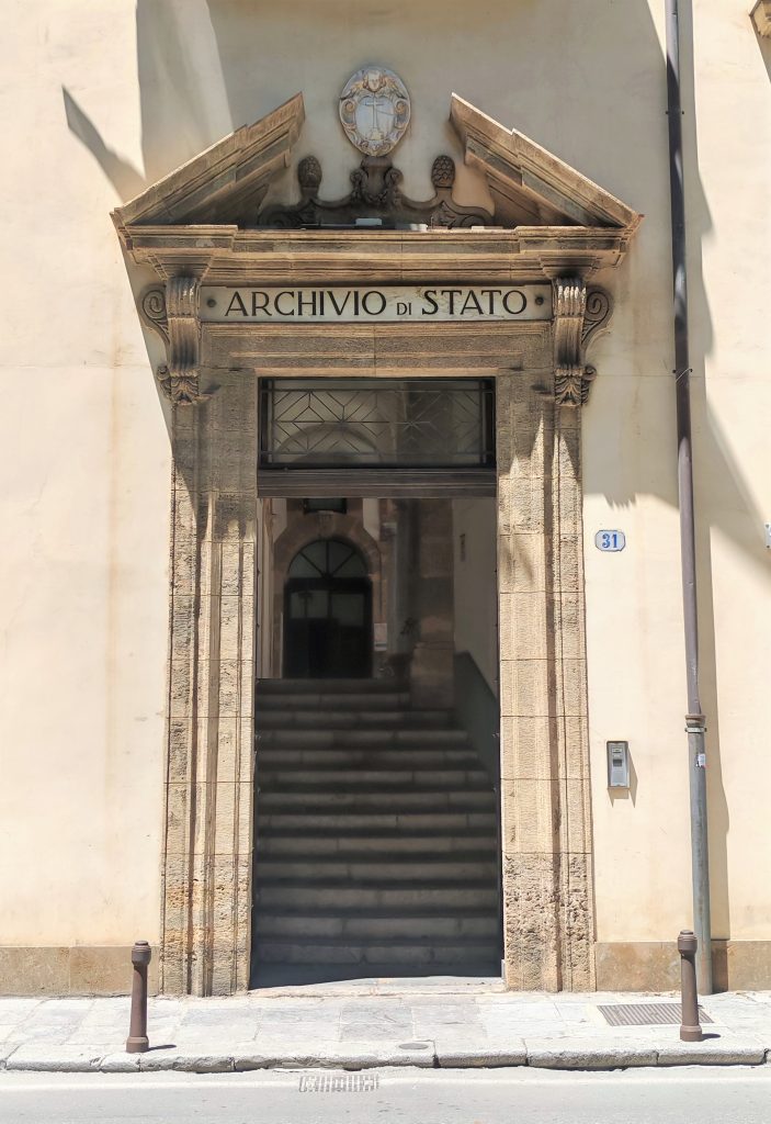 Catena, portale